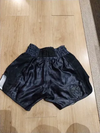 Pantalón Muay Thai Venum Talla XL Negro/Gris