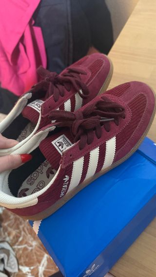 Adidas Spezial granates