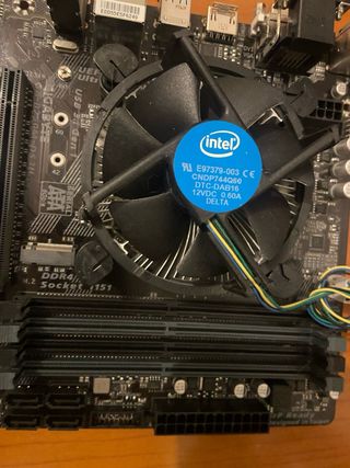 Placa Base Gigabyte Socket 1151 DDR4