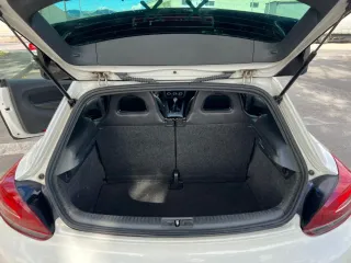 Volkswagen Scirocco 2013