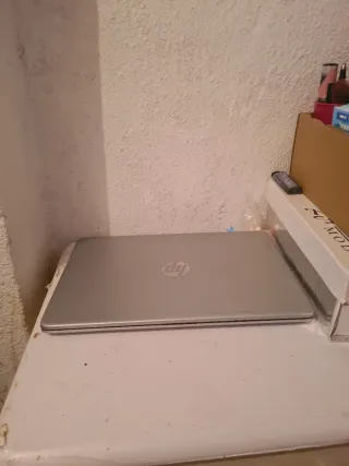 Portátil HP Plata