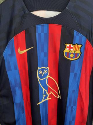 Camiseta FC Barcelona Edición Especial Drake OVO