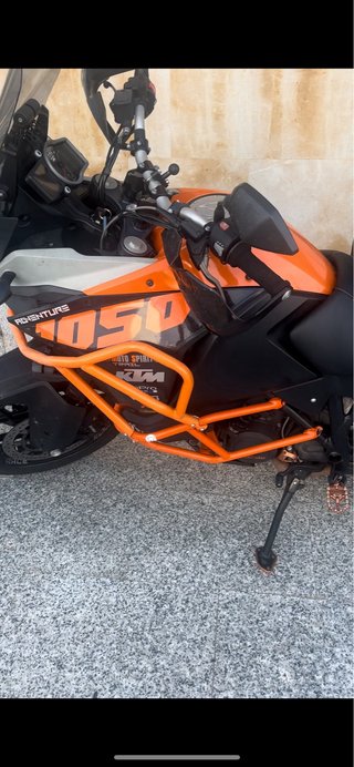 KTM 1050 Adventure Naranja/Negra
