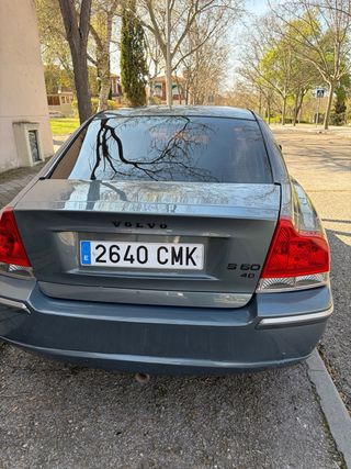 Volvo S60 2004