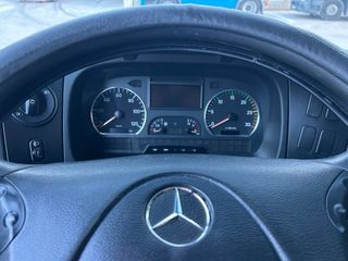 Mercedes-Benz Atego 12.22 2011