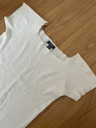 Camiseta canalé blanca manga corta