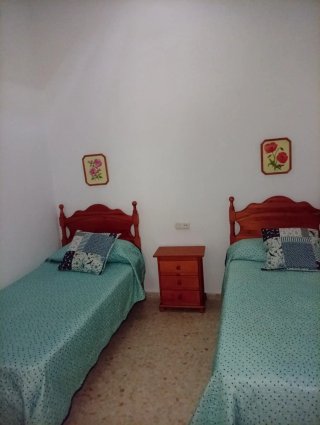 Se alquila casa a 150m de la playa de Barbate