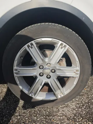 Llantas Evoque 19 Originales perfectas+ Neumáticos