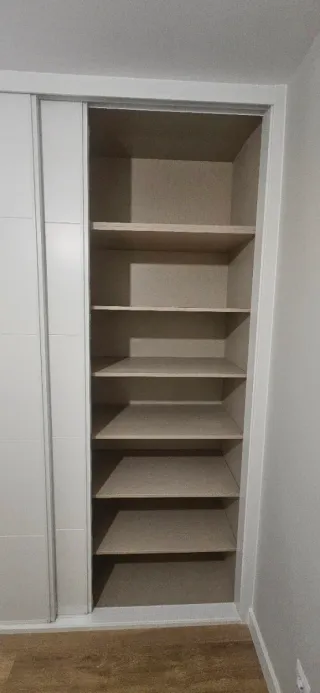 Puertas de paso a medida .. Armarios a la medida .