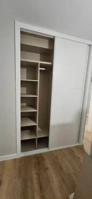 Puertas de paso a medida .. Armarios a la medida .