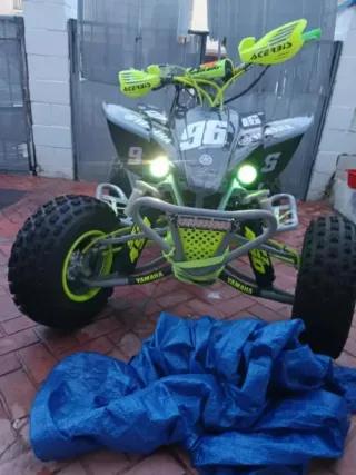 Quad Yamaha YFZ 450