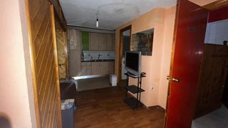 Alquilo local de 100m al lado de trauma