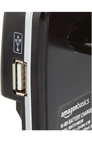 Cargador Pilas AA AAA Amazon Basics