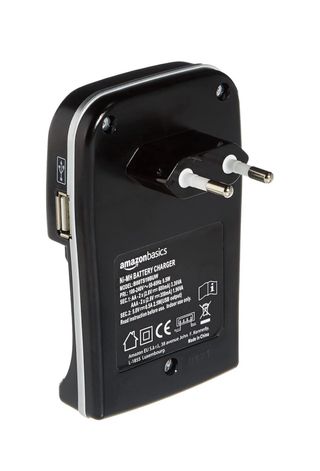 Cargador Pilas AA AAA Amazon Basics