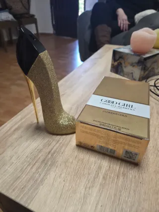 Perfume Carolina Herrera Good Girl Clorious Gold