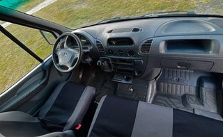 Mercedes-Benz Sprinter 2003