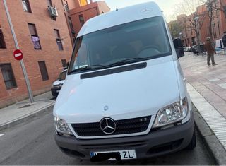 Mercedes-Benz Sprinter 313CDI 130 CV año 2.000