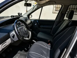 Renault Grand Scenic 2004