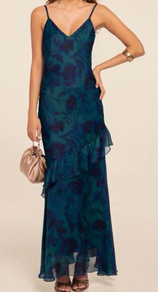 Vestido largo con volantes