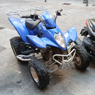 Quad Kymco Maxxer 300cc Azul