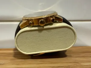 Reloj Guess Horizon Chronograph W0380G3