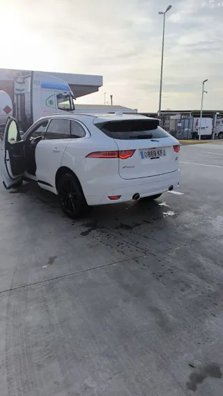 Jaguar F-Pace 2018