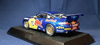 Superslot Porsche 911 GT3 Red Bull
