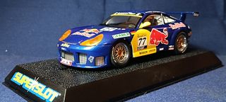 Superslot Porsche 911 GT3 Red Bull