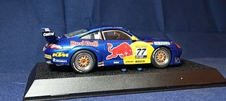 Superslot Porsche 911 GT3 Red Bull