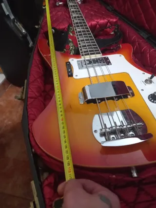 Funda de guitarra/ bajo ataud original warick