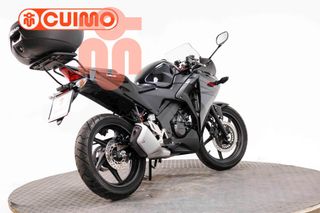 HONDA CBR 125 R