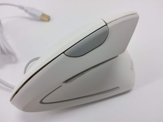 raton trust verto ergonomic