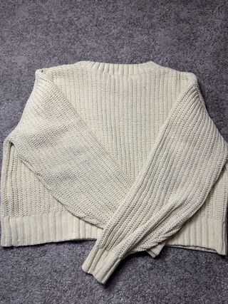 Jersey Bershka amarillo claro talla XS