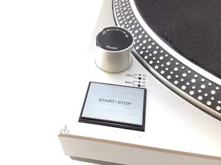 giradiscos akiyama dj-2000