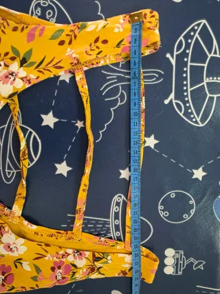 Vestido amarillo floral Inside Talla L