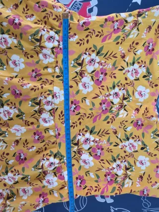 Vestido amarillo floral Inside Talla L