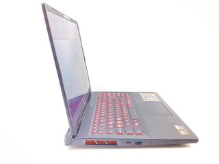 pc portatil msi crosshair a16 hx d8wgkg