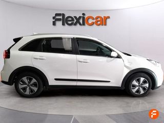 Kia Niro 1.6 GDi HEV 104kW (141CV) Concept