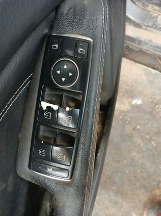 MANDO ELEVALUNAS DELANTERO IZQUIERDO MERCEDES-BENZ CLASE A (BM 176)