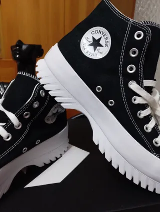 Converse Chuck Taylor unisex tg 42.5