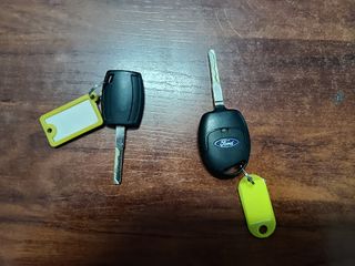 Ford Fiesta 1.5 TDCI 75 cv Van (dos asientos)