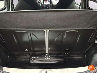 Toyota Aygo 1.0 70 x-play