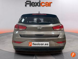 Hyundai i30 1.5 DPI Essence