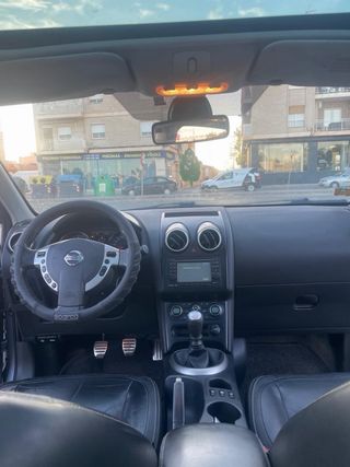 Nissan Qashqai+2 2012