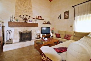 Chalet en venta en Valverde en Elche