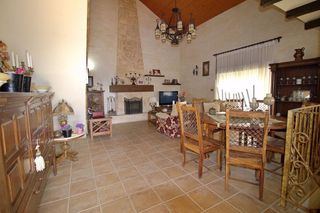 Chalet en venta en Valverde en Elche