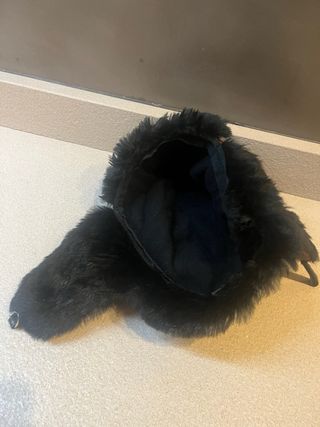 Cappello Fendi con pelliccia