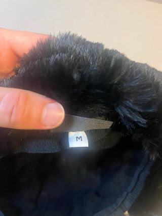 Cappello Fendi con pelliccia