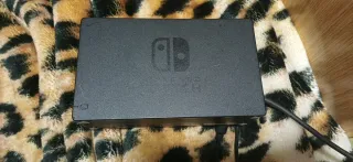 Nintendo Switch 1 con 2 mandos y 10 juegos