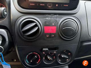 Fiat Fiorino Furgón Diesel Fiorino Cargo 1.3Mjt SX 70kW, 70kW/95 PS, 1248 cm³, 3 Doors